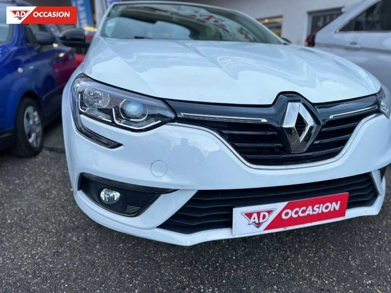 Occasion Renault Mégane IV LIMITED 140 ch (102 kW) 2018 Blanc Berline