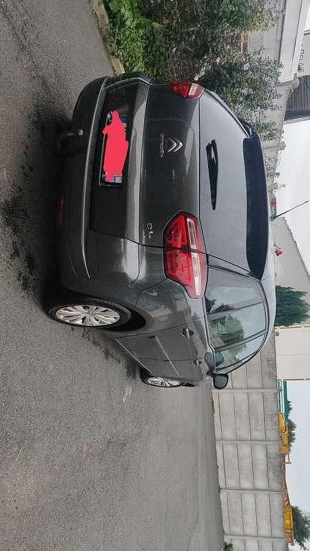 Image 4/4