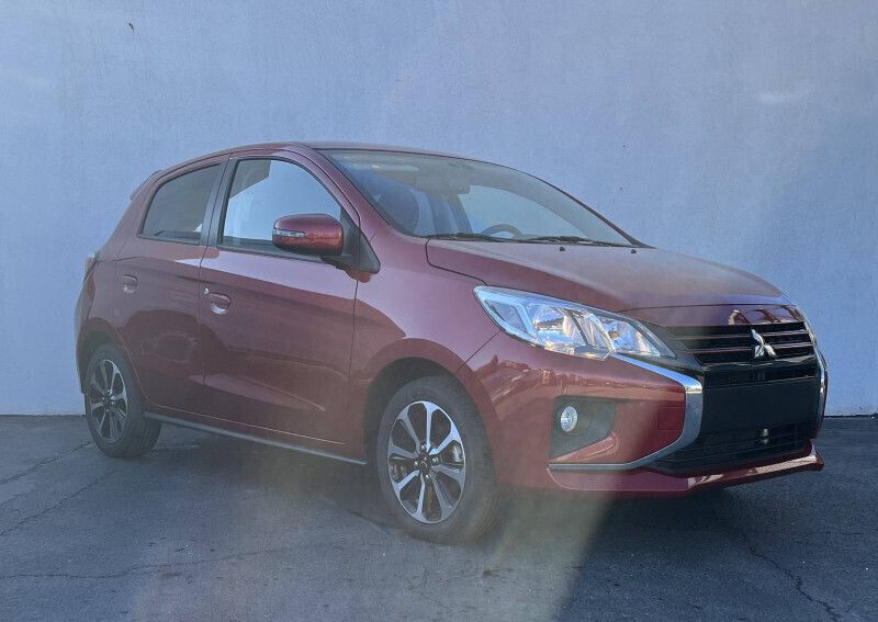 Rouge Nouvelle 2025 Mitsubishi Space Star Berline | 17 790 € (Prix cher) - Image 1/4