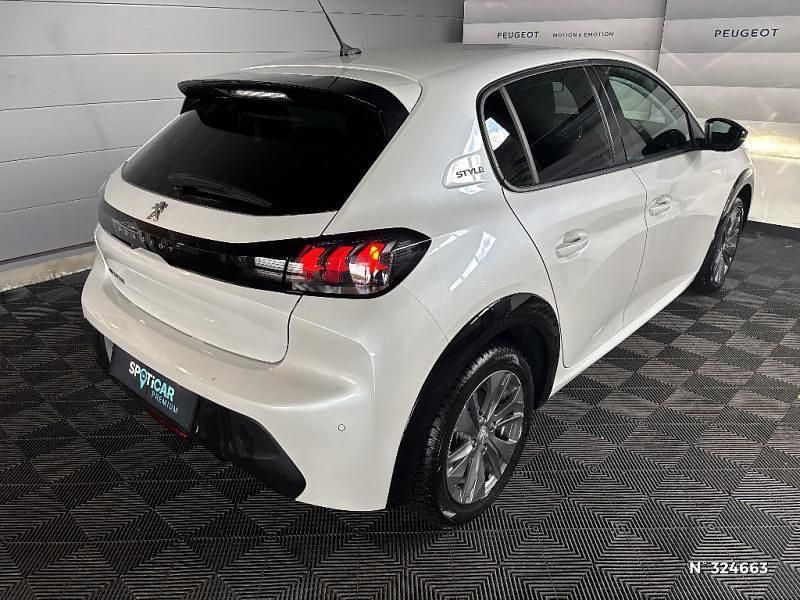 Occasion Peugeot e-208 Style 100 kW (136 ch) 2022 Citadine