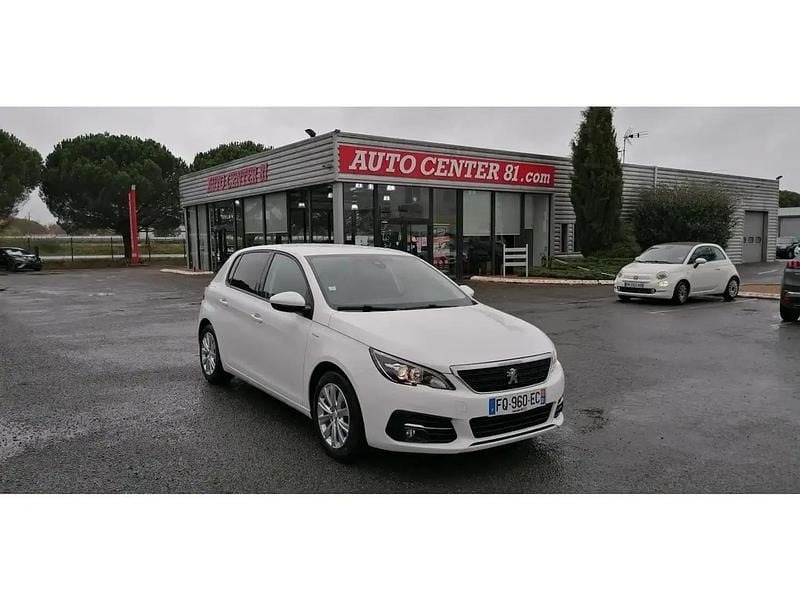 Blanc Utilisé 2019 Peugeot 308 Style Berline | 9 990 € (Super prix) - Image 1/4