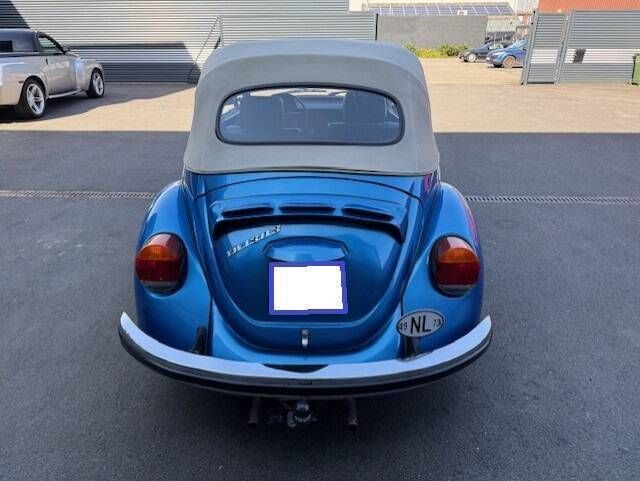 Image 3/4