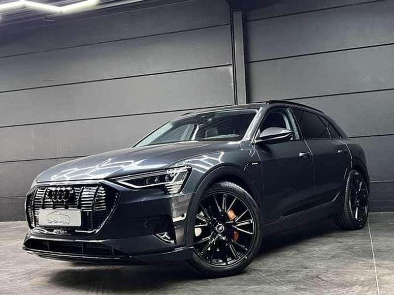 Occasion Audi e-tron Sport 300 kW (408 ch) 2022 Gris SUV