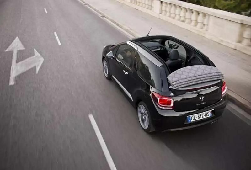 Utilisé 2015 Citroën DS3 Cabriolet Cabriolet | 8 170 € - Image 1/4