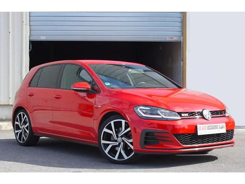 Rouge Occasion 2018 VW Golf GTI Berline | 22 990 € (Prix juste) - Image 1/4