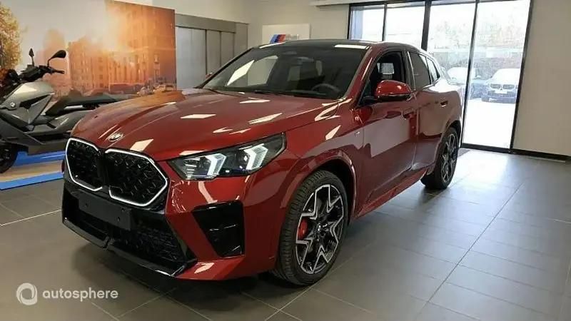 Rouge Utilisé 2025 BMW X2 M Sport SUV | 58 950 € - Image 1/4