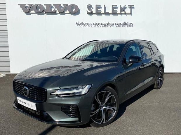 Vert Utilisé 2025 Volvo V60 Plus Break | 64 000 € - Image 1/4