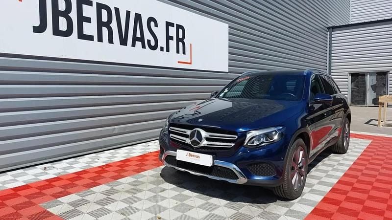 Bleu Utilisé 2017 Mercedes E250 SUV | 36 990 € (Prix cher) - Image 1/4