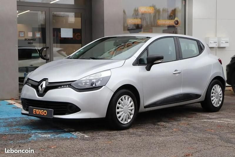 Gris Utilisé 2015 Renault Clio IV Life Berline | 7 490 € (Prix juste) - Image 1/4