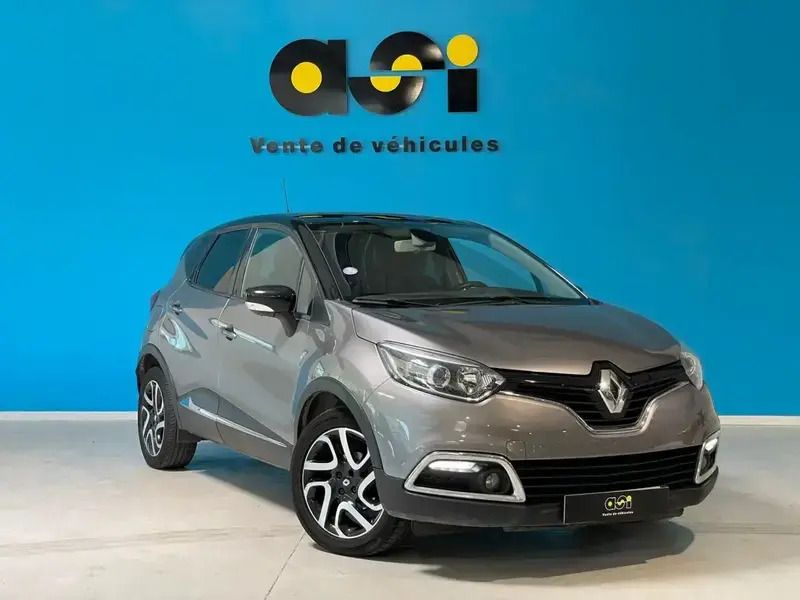 Gris Utilisé 2013 Renault Captur SUV | 7 990 € (Prix cher) - Image 1/4