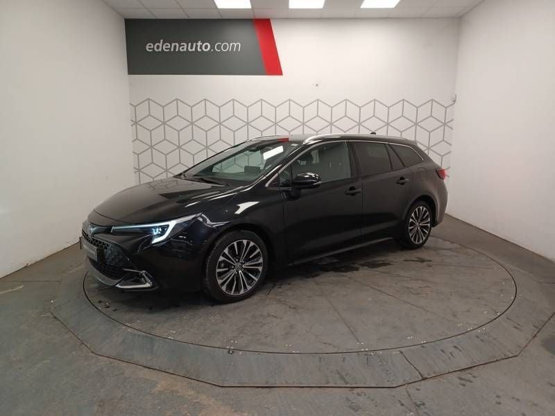 Noir Utilisé 2024 Toyota Corolla Design Break | 29 690 € (Prix juste) - Image 1/3