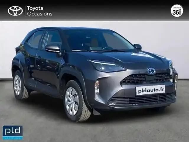 Gris Occasion 2022 Toyota Yaris Hybrid SUV | 21 990 € (Prix juste) - Image 1/4