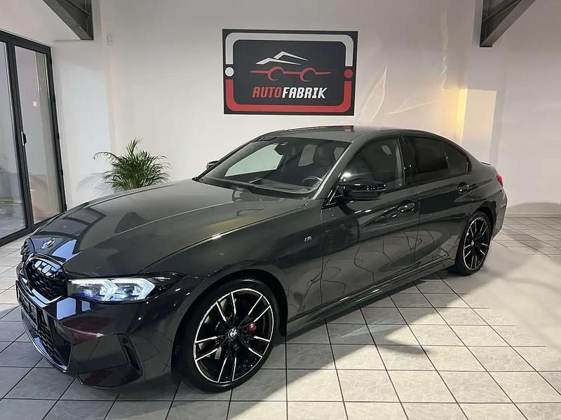 Gris Occasion 2025 BMW M340 M Sport Berline | 61 990 € - Image 1/4