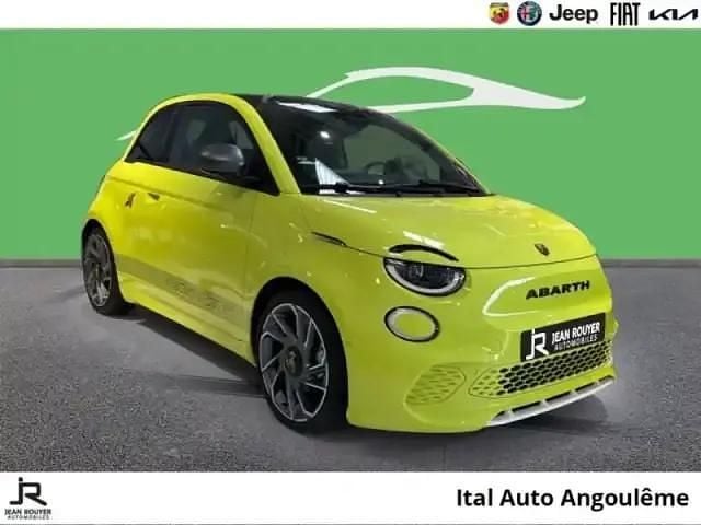 Occasion Abarth 500 Scorpionissima 2024 Vert acide Berline