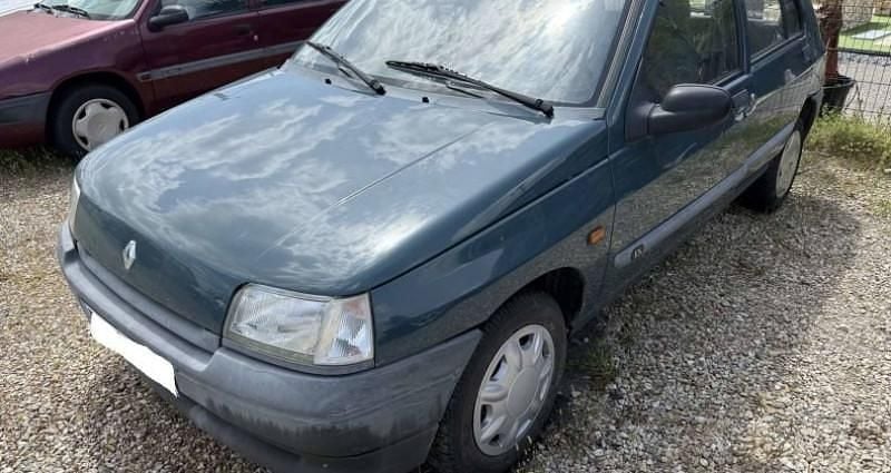 Occasion Renault Clio 79 ch (58 kW) 1994 Citadine