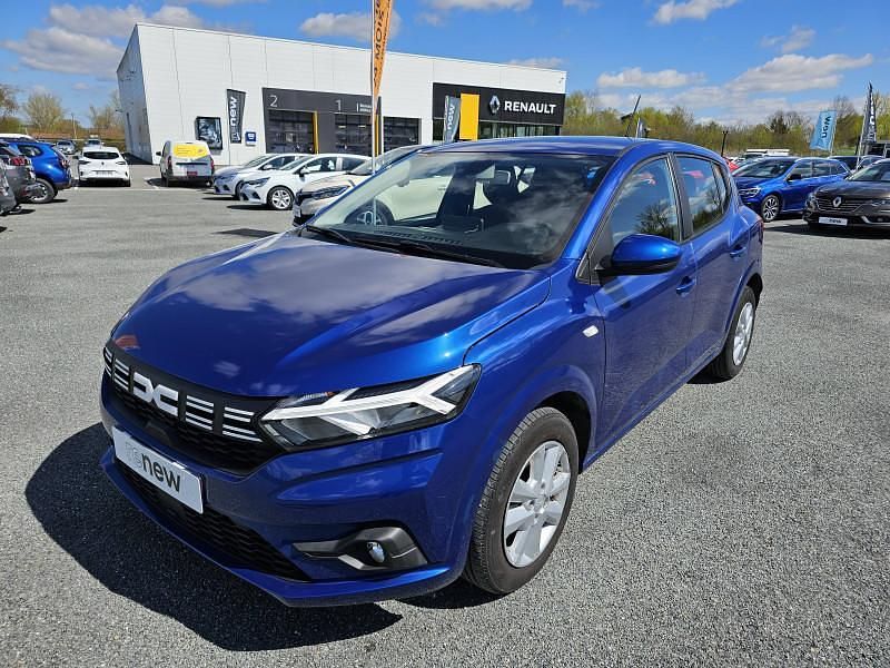 Utilisé 2023 Dacia Sandero Expression Citadine | 13 289 € (Bon prix) - Image 1/4