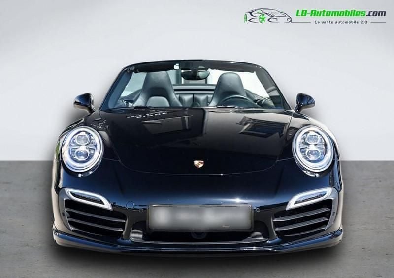 Utilisé 2015 Porsche 911 Turbo Coupé | 162 600 € (Prix cher) - Image 1/4