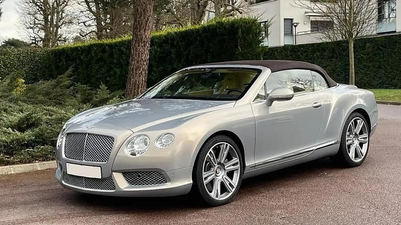 Occasion Bentley Continental GT Convertible Mulliner 507 ch (372 kW) 2014 Argent Cabriolet