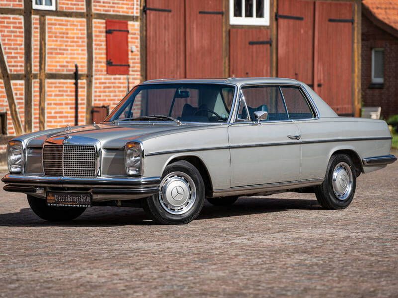 Argent Utilisé 1970 Mercedes 250 Coupé | 29 900 € - Image 1/4