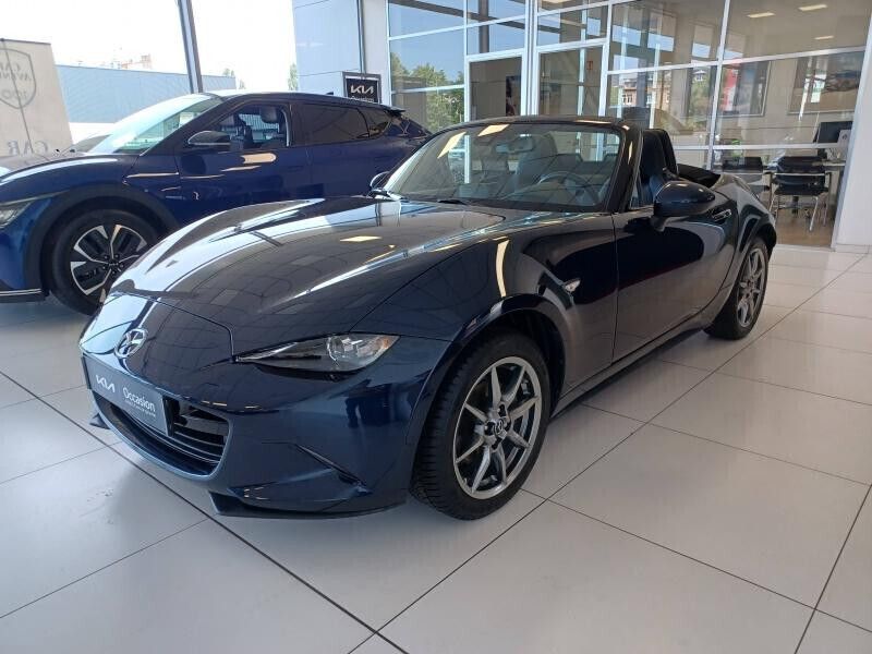 Deep crystal blue mica Utilisé 2023 Mazda MX5 Exclusive-Line Cabriolet | 24 990 € - Image 1/1