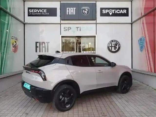 Occasion Alfa Romeo Junior 2025 Ivoire scala métallisée SUV