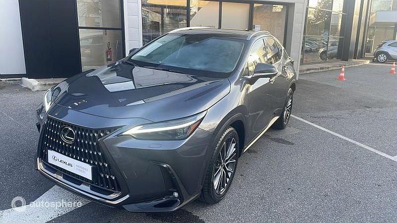 Gris Utilisé 2024 Lexus NX450h+ Executive Line SUV | 65 990 € - Image 1/4
