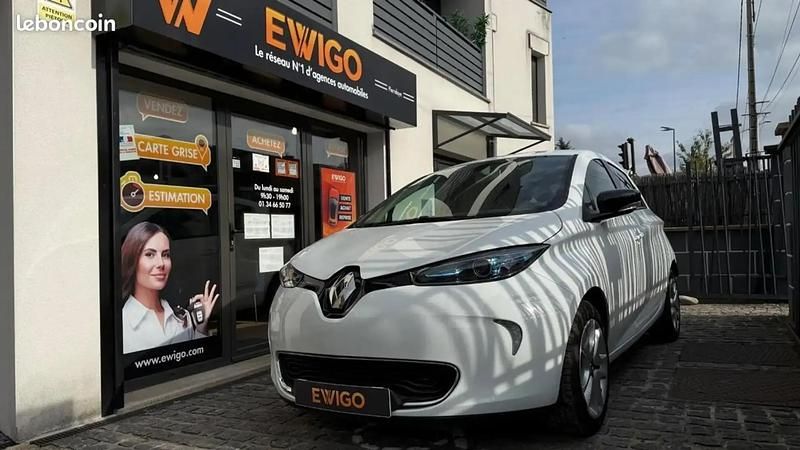 Blanc Utilisé 2017 Renault Zoe Zen Citadine | 5 490 € (Prix juste) - Image 1/4