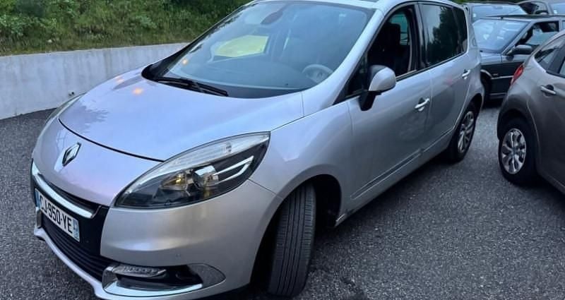 Occasion Renault Scénic Initiale 111 ch (81 kW) 2012 Gris Monospace