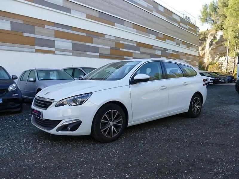 Occasion Peugeot 308 Allure 130 ch (95 kW) 2015 Blanc Break