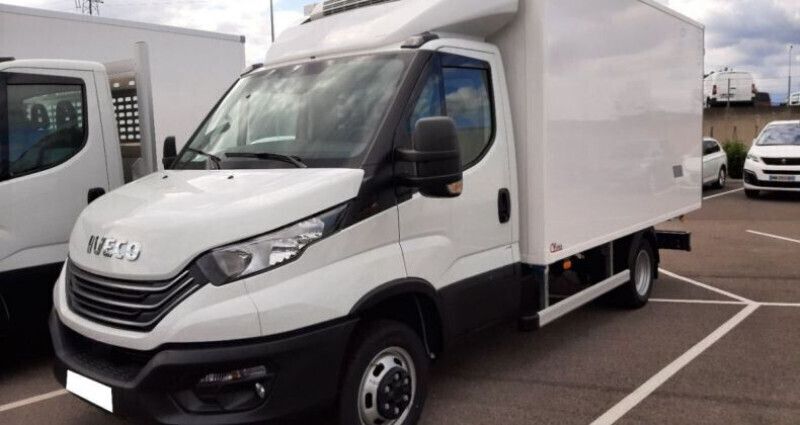 Nouvelle 2024 Iveco Daily | 69 600 € (Prix cher) - Image 1/4