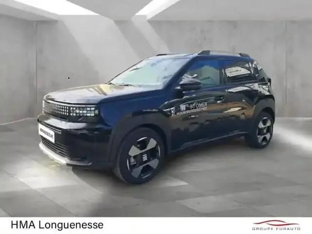 Noir cinema métallisé Utilisé 2025 Fiat Grande Panda La Prima Citadine | 22 900 € - Image 1/4