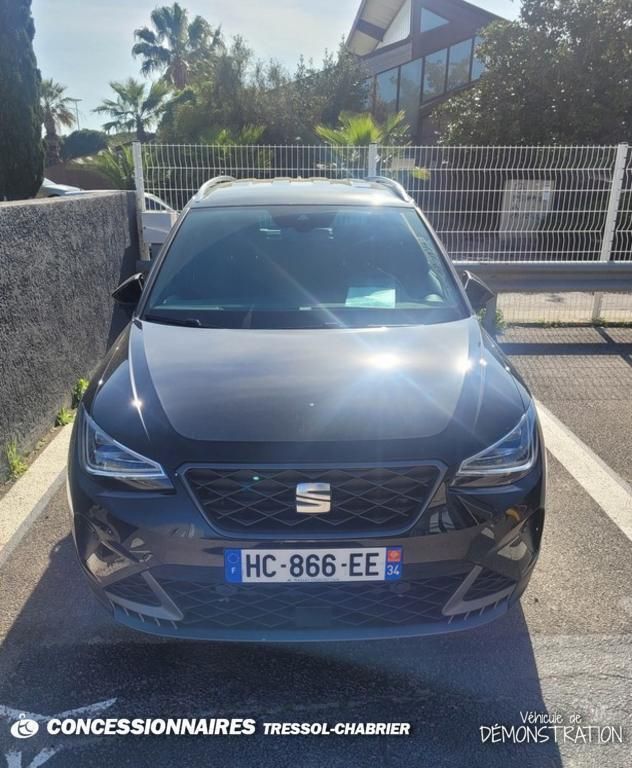 Noir Utilisé 2025 Seat Arona FR SUV | 27 490 € - Image 1/3