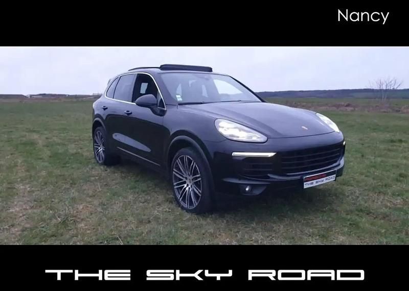 Noir Utilisé 2016 Porsche Cayenne SUV | 41 990 € (Prix juste) - Image 1/4