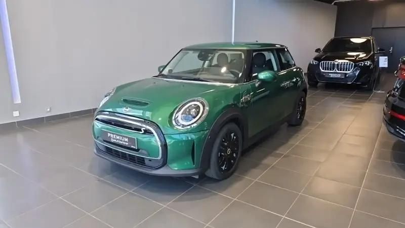 Vert Utilisé 2023 Mini Cooper SE Hatch Citadine | 22 990 € (Prix juste) - Image 1/4