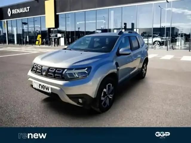 Gris comète métallisé Utilisé 2022 Dacia Duster Prestige SUV | 17 990 € (Prix juste) - Image 1/4