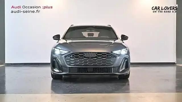 Gris daytona nacré Utilisé 2025 Audi A5 S-Line Coupé | 61 890 € - Image 1/4