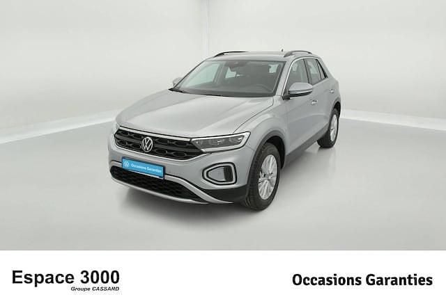 Utilisé 2023 VW T-Roc Life SUV | 20 990 € (Prix juste) - Image 1/4
