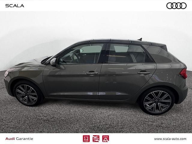 Nouvelle Audi A1 Sportback Design 95 ch (69 kW) 2025 Gris chronos métallisé noir mythe métallisé Citadine
