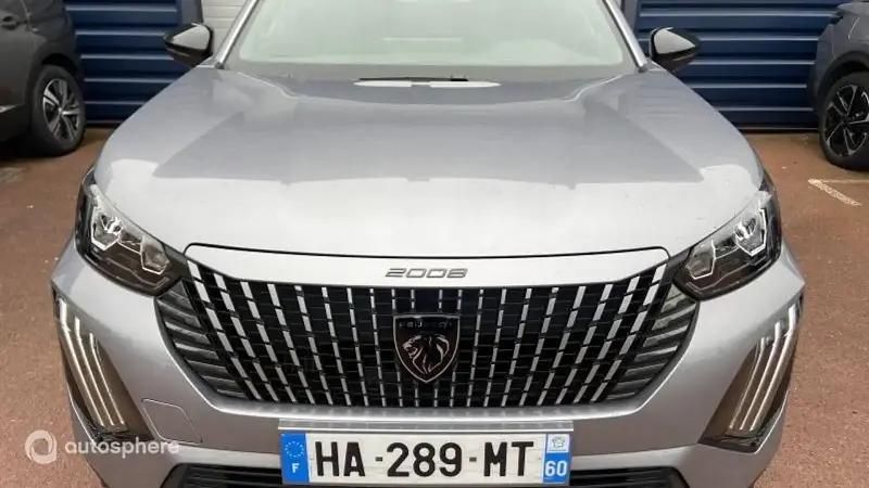 Gris Utilisé 2024 Peugeot 2008 Allure SUV | 30 800 € - Image 1/4