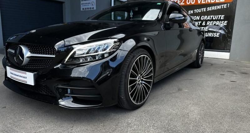 Utilisé 2019 Mercedes C220 AMG line Berline | 28 490 € (Prix juste) - Image 1/4