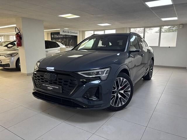 Bleu plasma métallisé Nouvelle 2024 Audi Q8 Sportback e-tron S-Line SUV | 82 900 € (Prix assez cher) - Image 1/4