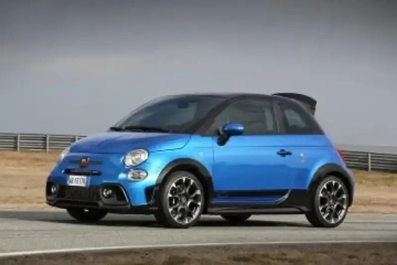 Utilisé 2022 Abarth 695 Citadine | 35 000 € (Prix assez cher) - Image 1/4