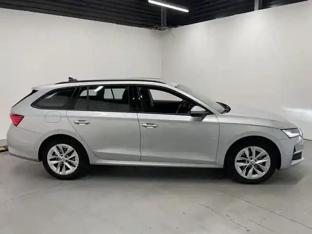 Occasion Skoda Octavia 150 ch (110 kW) 2025 Gris Break