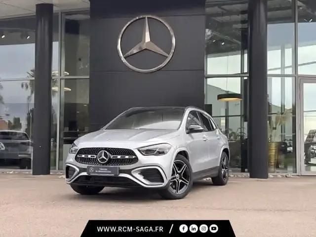 Gris Utilisé 2025 Mercedes GLA200 AMG line SUV | 53 990 € - Image 1/4