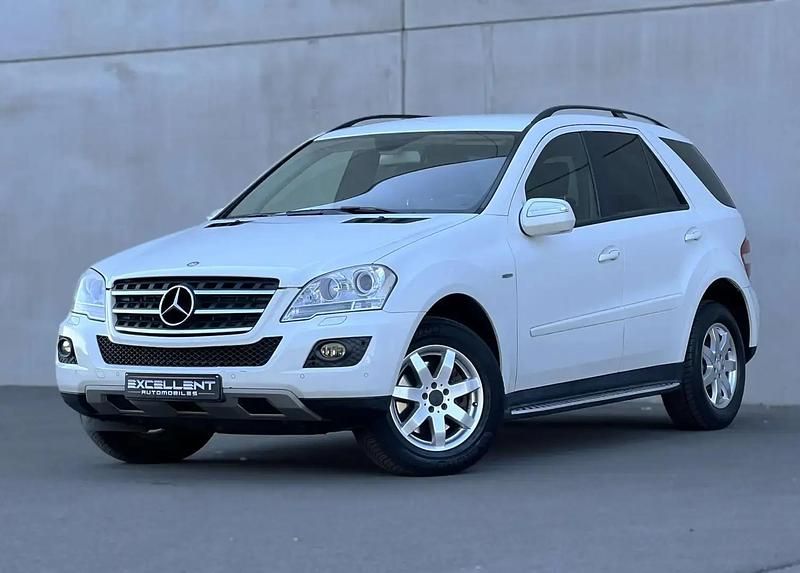 Blanc Utilisé 2010 Mercedes ML300 SUV | 16 950 € - Image 1/4