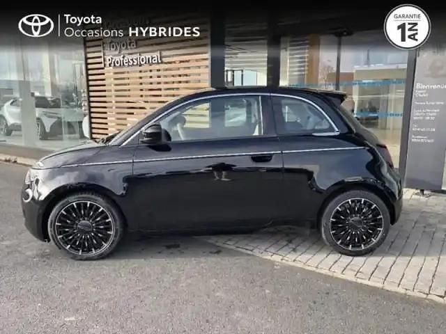 Occasion Fiat 500e La Prima 2022 Onyx black Berline