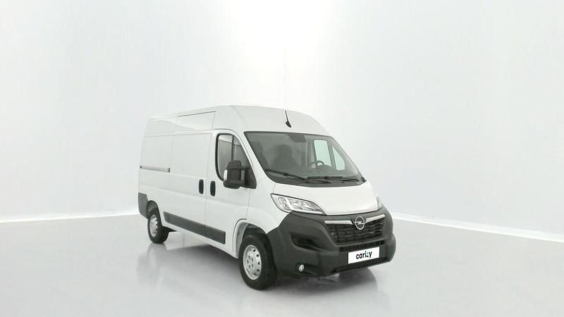 Blanc Utilisé 2023 Opel Movano Business Van | 30 840 € (Prix cher) - Image 1/4