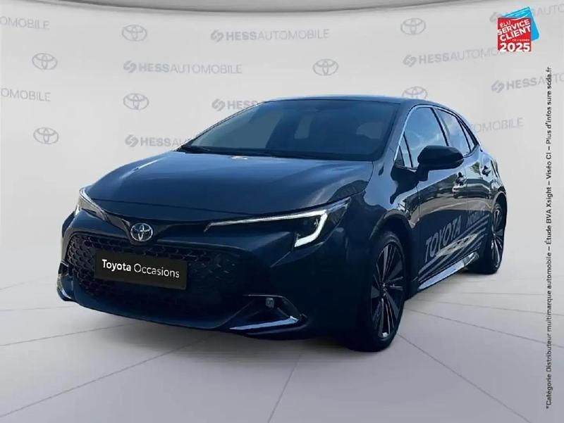 Gris Utilisé 2025 Toyota Corolla Design Berline | 30 499 € (Prix cher) - Image 1/4