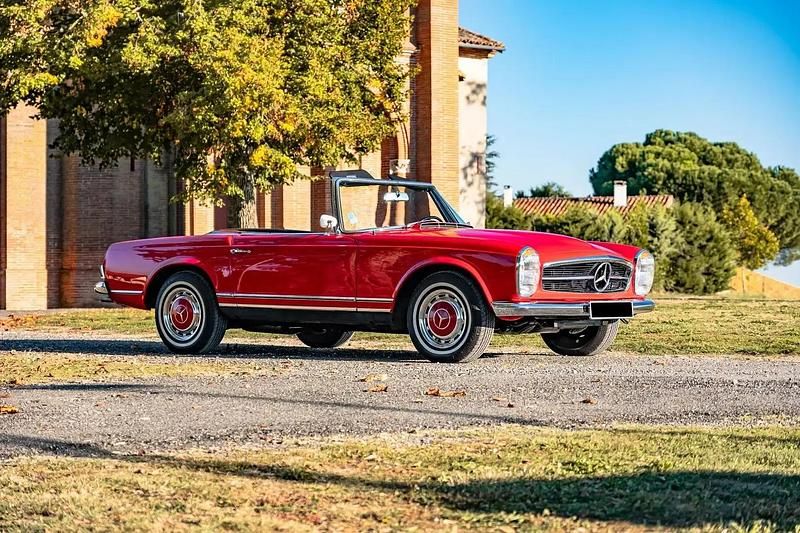 Rouge Occasion 1968 Mercedes SL280 Cabriolet | 94 900 € - Image 1/4
