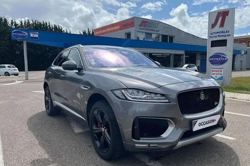 Gris Utilisé 2017 Jaguar F-Pace SUV | 24 790 € - Image 1/4
